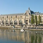 Neuf Quartier Saint-germain-des-pres Centre Touristique De *