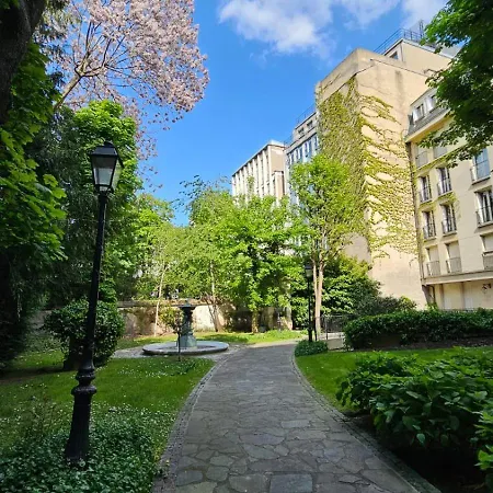 Apartment Neuf Quartier Saint-germain-des-pres Centre Touristique De Paris